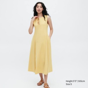 Uniqlo Airism Ultra Stretch Sleeveless Women's Dress Yellow | ZCKIUS156