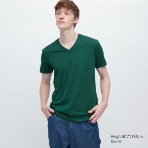 Uniqlo Dry Colour V Neck Short Sleeved Men's T Shirts Dark Green | YMLNFW574