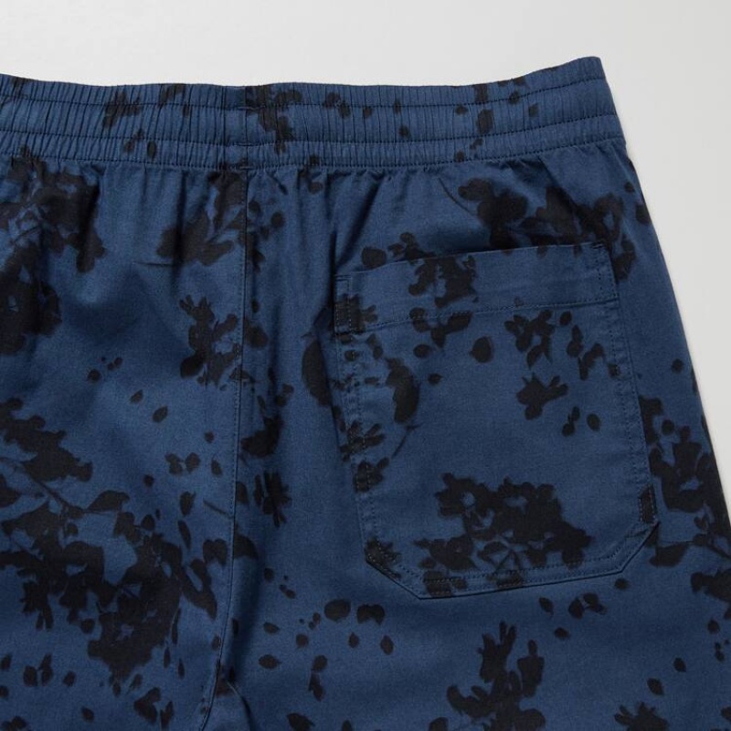 Uniqlo Dry Stretch Leaf Print Easy Men's Shorts Blue | PFBWIY150