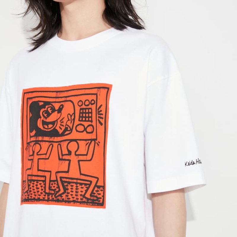 Uniqlo Mickey X Keith Haring Ut Graphic Men's T Shirts White | WLJHKG107