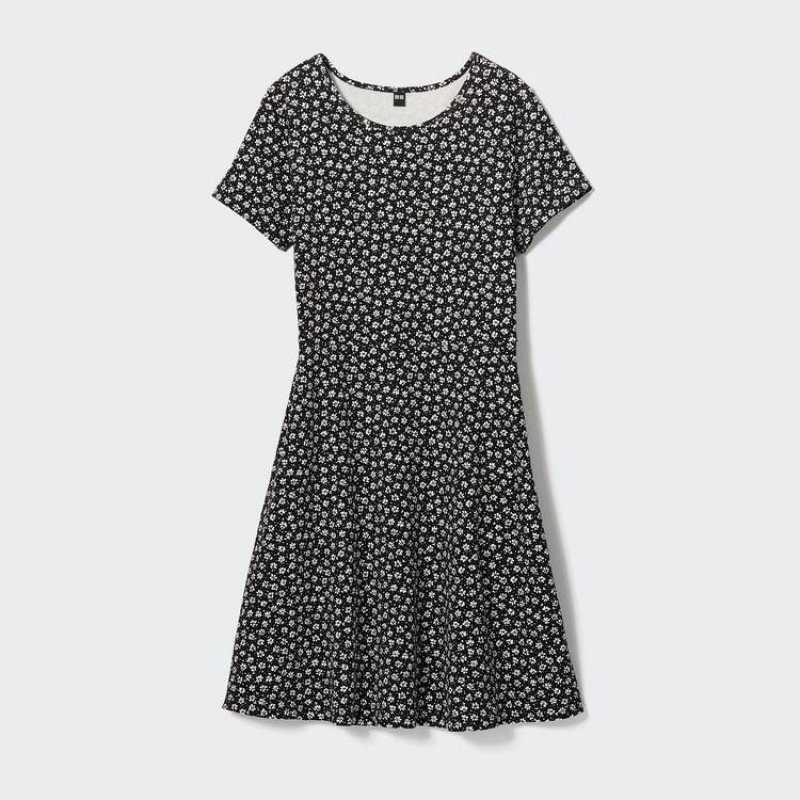 Uniqlo Printed Short Sleeved Flared Women's Dress Black | PNYTCL371