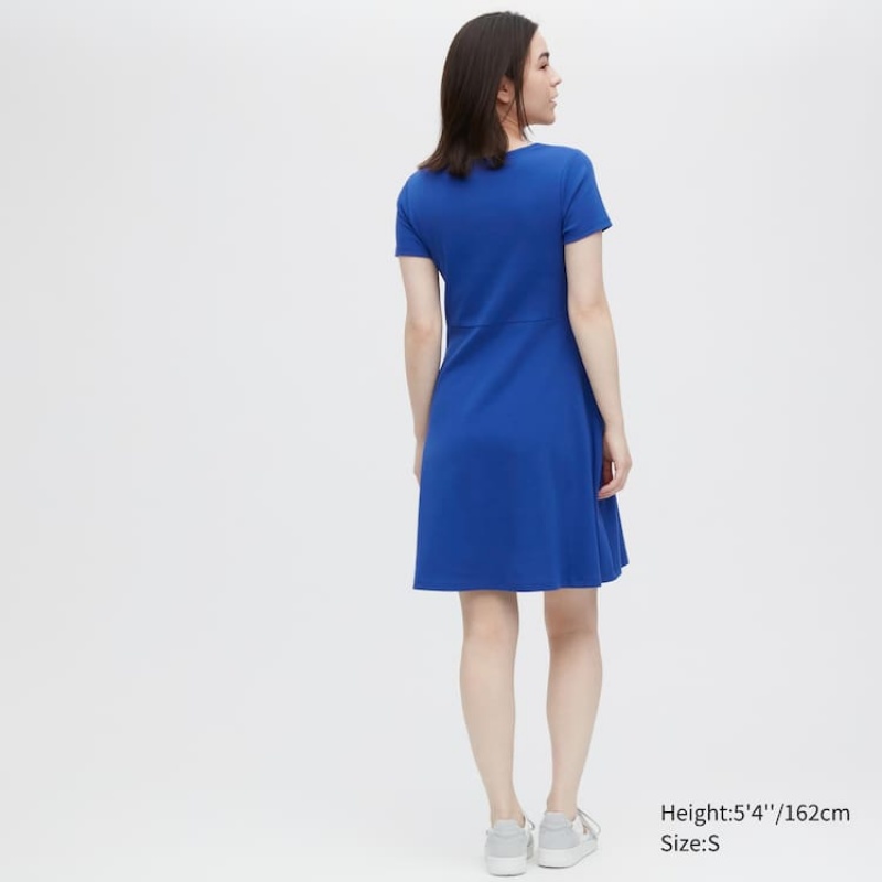 Uniqlo Short Sleeved Flared Women's Dress Blue | EDVCTZ386