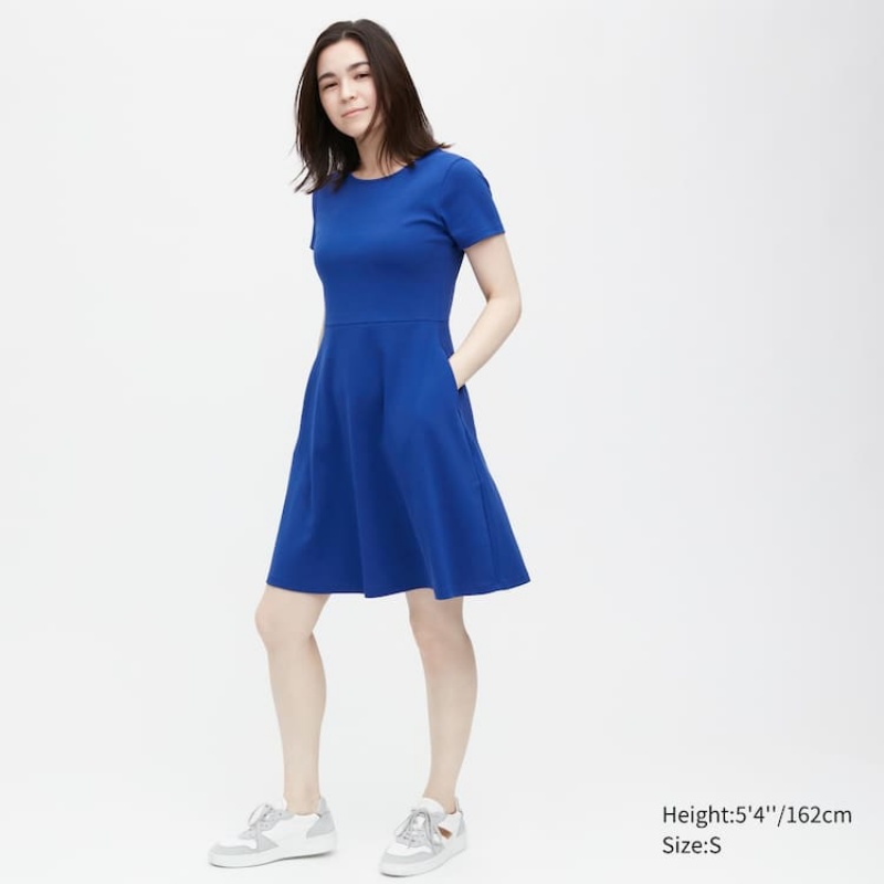 Uniqlo Short Sleeved Flared Women\'s Dress Blue | EDVCTZ386